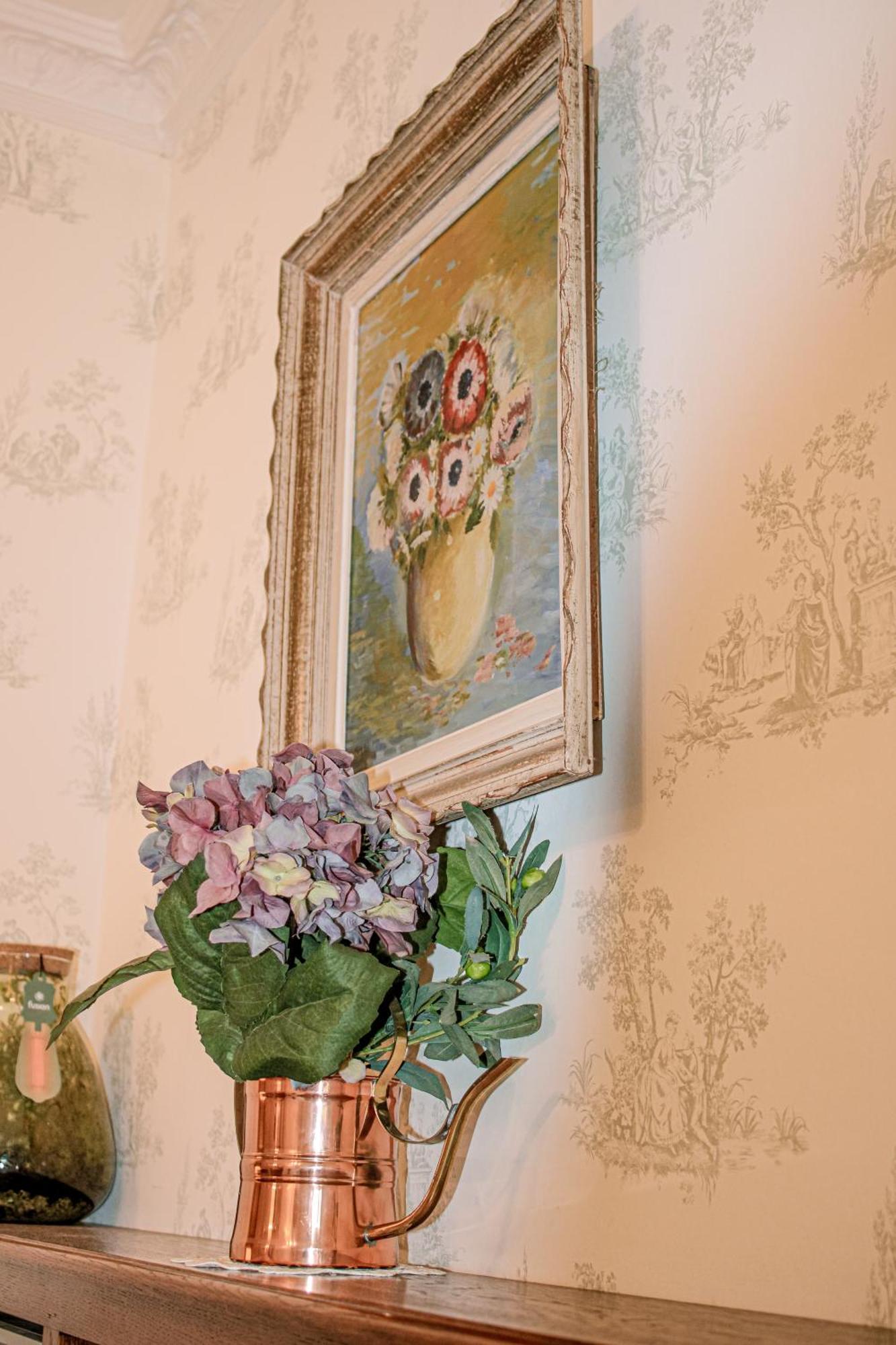 Hotel La Villa Fleurie Бон Екстериор снимка