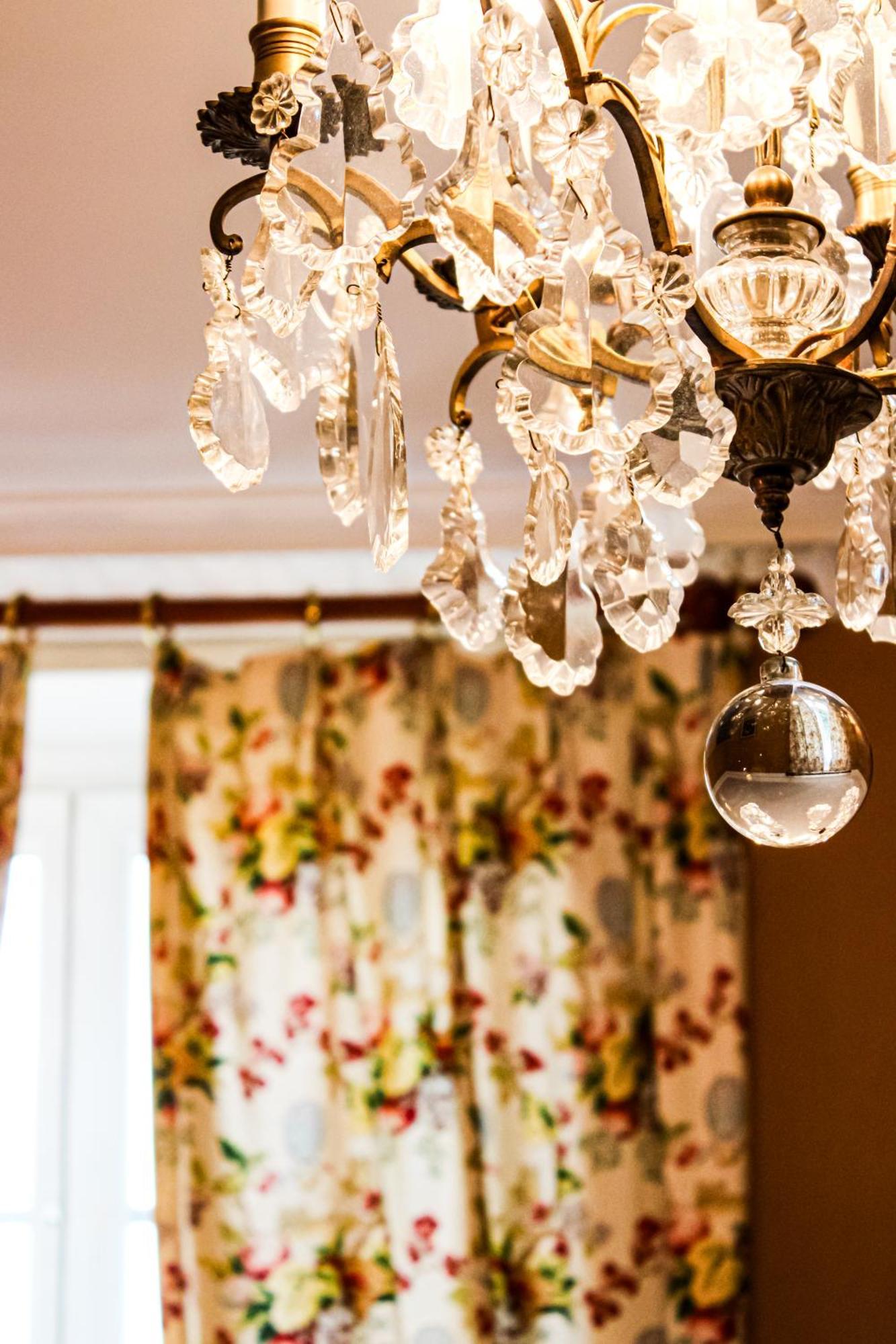 Hotel La Villa Fleurie Бон Екстериор снимка